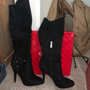 Guess below knee bootS